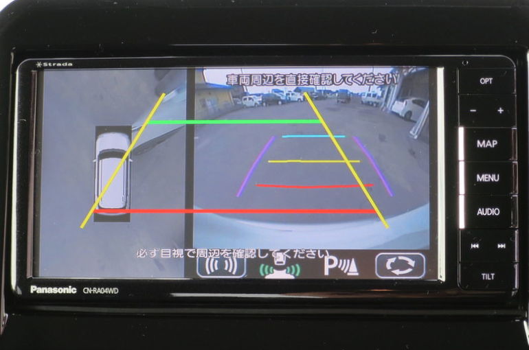 クロスビー　全方位カメラ